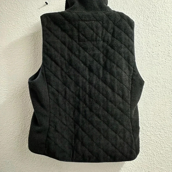 Abercrombie and Fitch Women Black Fleece Vest Size Large - Picture 6 of 6